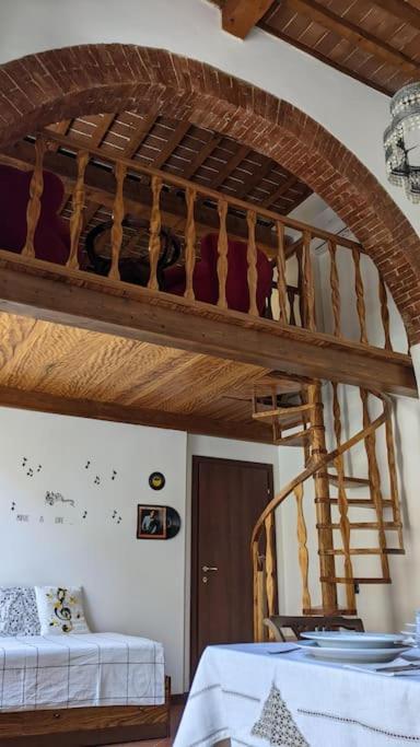 Casa Armonia Apartment Ливорно Екстериор снимка