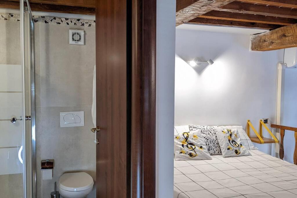 Casa Armonia Apartment Ливорно Екстериор снимка