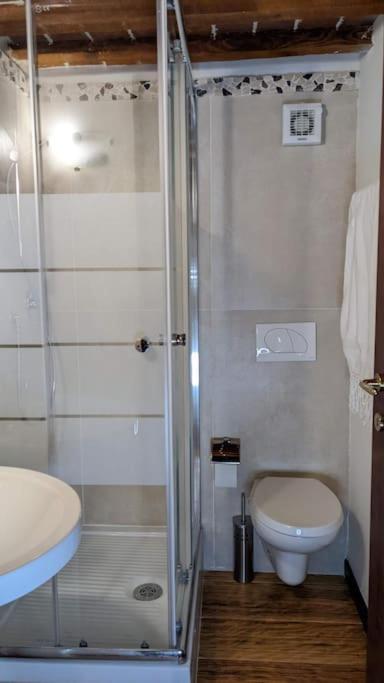 Casa Armonia Apartment Ливорно Екстериор снимка